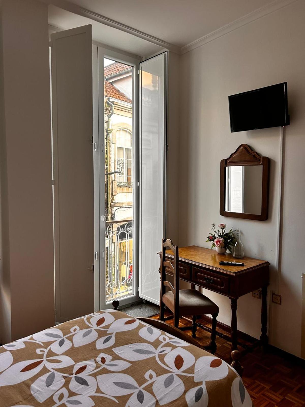 Residencial Real - Antiga Rosas Bed & Breakfast วีลาเรอัล ภายนอก รูปภาพ